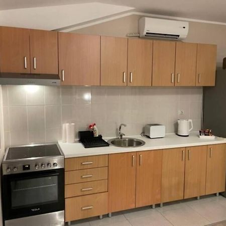 דירות Pančevo Apartman Maja Lux מראה חיצוני תמונה